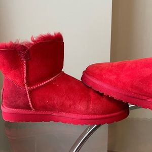 Mini ugg booties
